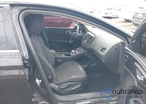 2015 Chrysler 200 Limited z USA, uszkodzony, nr VIN 1C3CCCAB3FN642458